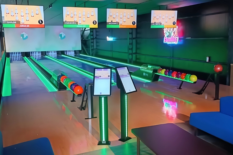Ilha de Chiloé Bowling Quetral Chile Pistas de Boliche