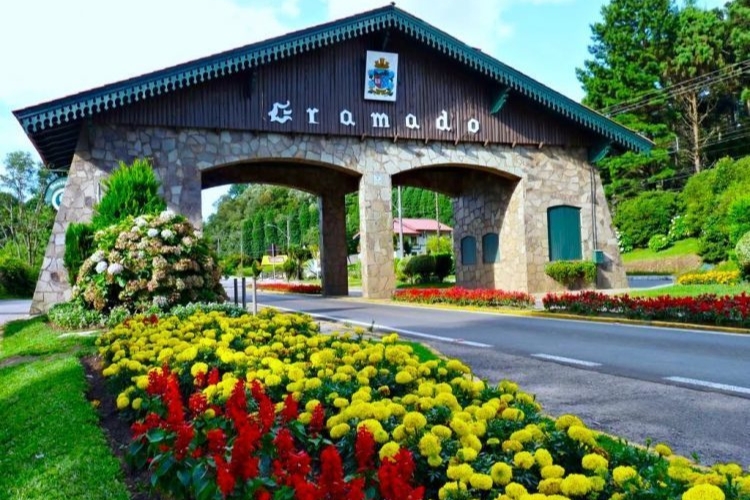 Imply® ElevenTickets é oficialmente a tiqueteira oficial dos grandes eventos da Gramadotur Gramado Festival de Cinema Natal Luz