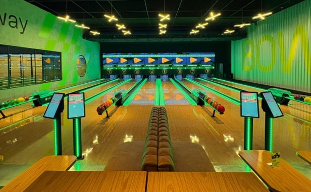 LOOF Fod & Fun Cinesystem Porto Alegre Bourbon Shopping Pistas de Boliche Imply® LOOF Fod & Fun Cinesystem Porto Alegre Bourbon Shopping Pistas de Boliche Imply®