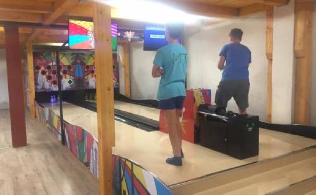 Mini Bowling