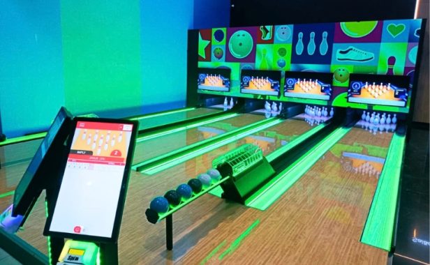 Pistas de Mini Bowling Imply® no parque Play Games, Parque Shopping Maceió, Alagoas (4) Pistas de Mini Bowling Imply® no parque Play Games, Parque Shopping Maceió, Alagoas