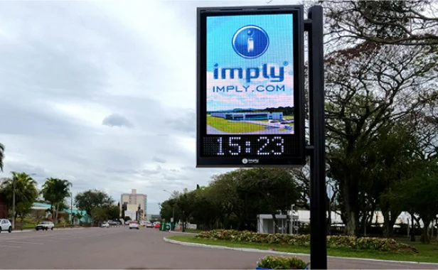 RelogioDigitalLEDOOHparaMobiliarioUrbano1 RelogioDigitalLEDOOHparaMobiliarioUrbano1