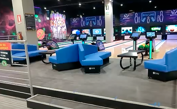 Complexo de Entretenimento no México inaugurou 8 Pistas Green Bowling Imply® Pistas Green Bowling Imply®