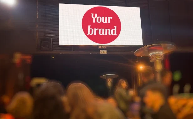 painel-de-led-indoor-evento-banner-your-brand
